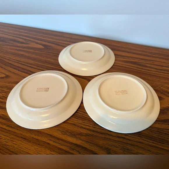 Stonewear Christmas Tree Salad Dessert Bread Plate 6 1/2” Holiday Present Train - Picture 5 of 8